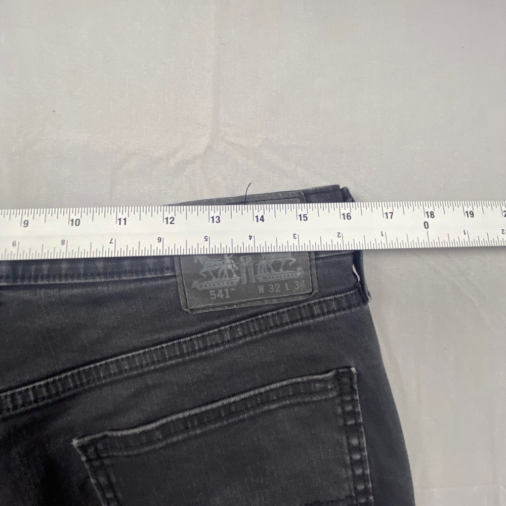 Levis 541 Athletic Taper Jeans Faded Black Distressed Ripped Knee Raw Hem 32x34 - Picture 6 of 11